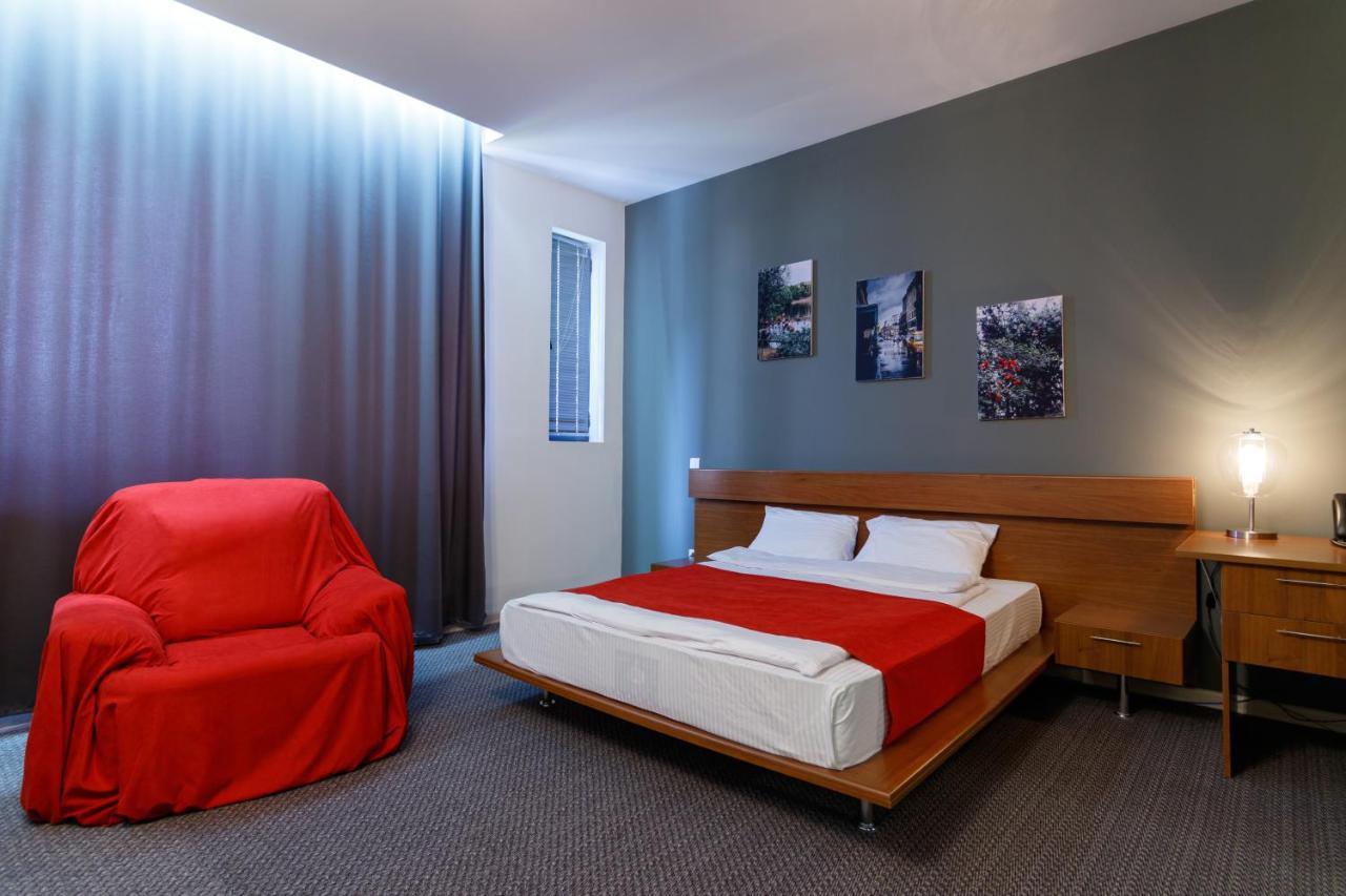 Moscow House Hotel Erivan Exterior foto
