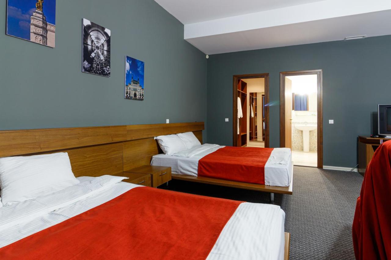 Moscow House Hotel Erivan Exterior foto