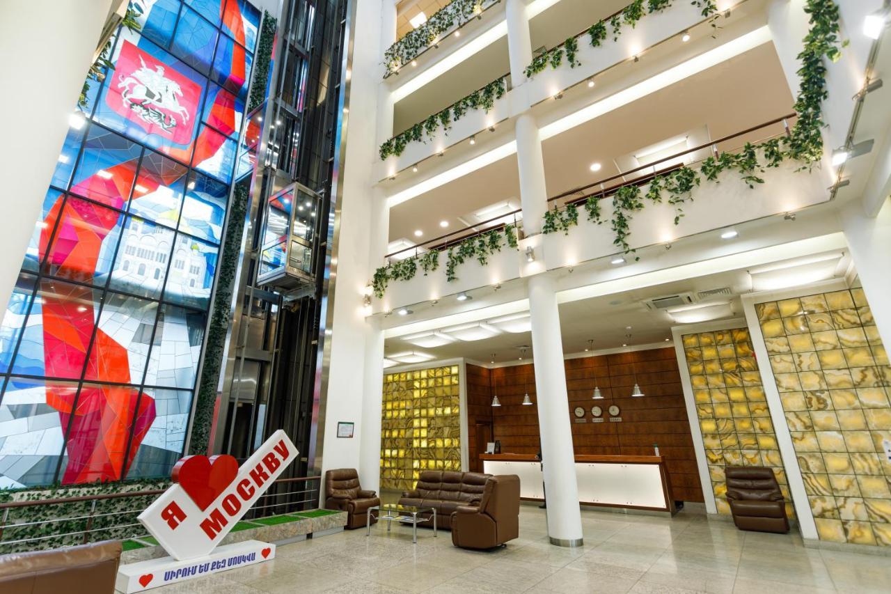 Moscow House Hotel Erivan Exterior foto